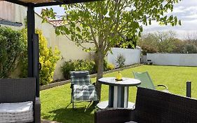 Maison de 2 chambres avec jardin clos et wifi a Saint Pierre d'Oleron a 1 km de la plage